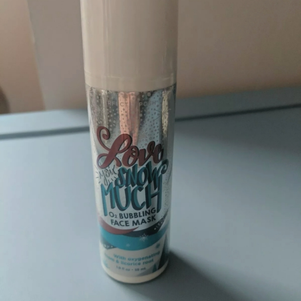 Love You Snow Much O2 Bubbling Face Mask